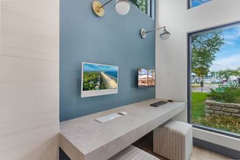 Hilton head business center